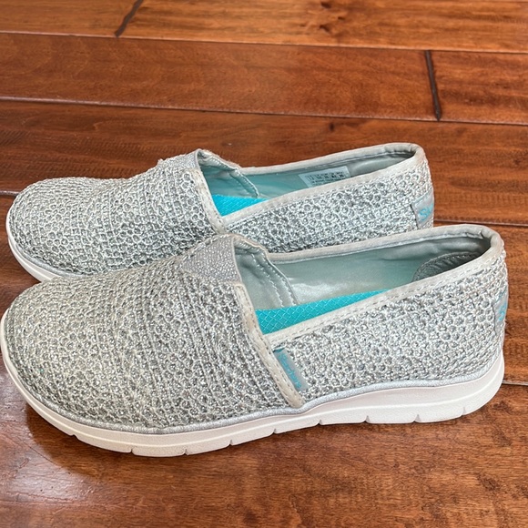 Girls Sketchers air-cooled memory foam sneakers - Picture 1 of 4